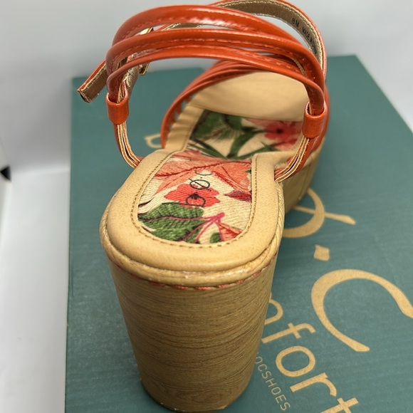 NEW  B.O.C ORANGE CATALINA PLATFORM WEDGE WOMENS SANDALS
SIZE 8 - Picture 4 of 7